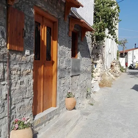 Sfirakis Traditional House Elounda