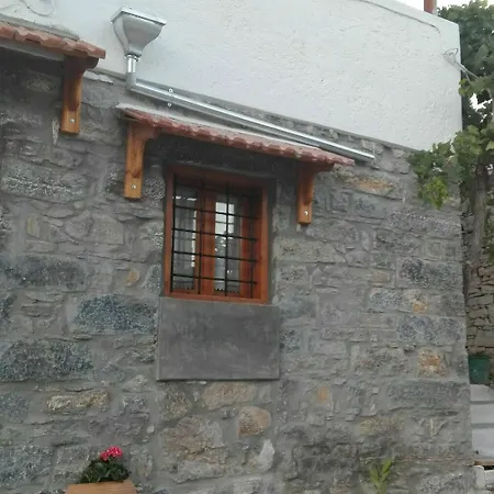 Semesterbostad Sfirakis Traditional House Elounda